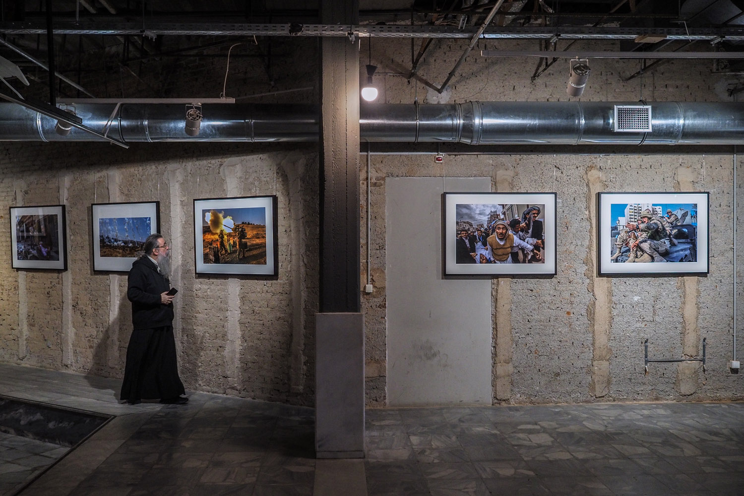 Image related to refugee support and community